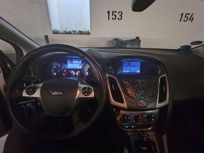 Usata Ford Focus SYNC Edition 116 CV (85 kW) 2014 Marrone Station wagon