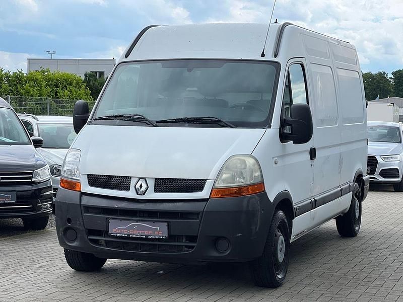 Używany Renault Master 114 KM (83 kW) 2005 Biały Minivan