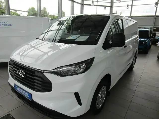 Neu Ford Transit Custom Trend 136 PS (100 kW) 2026 Weiß Van