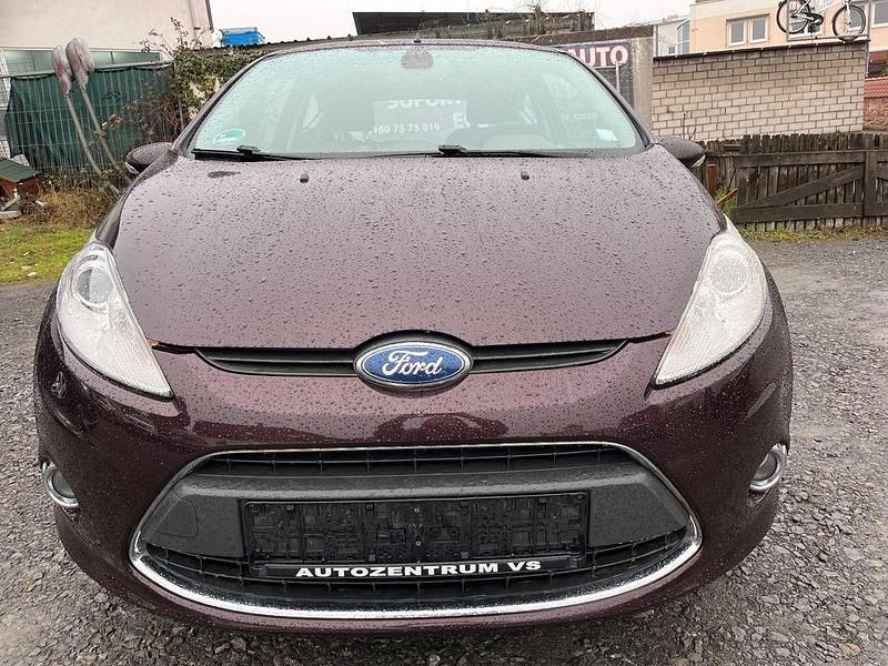 Gebraucht Ford Fiesta 82 PS (60 kW) 2009 Rot Limousine