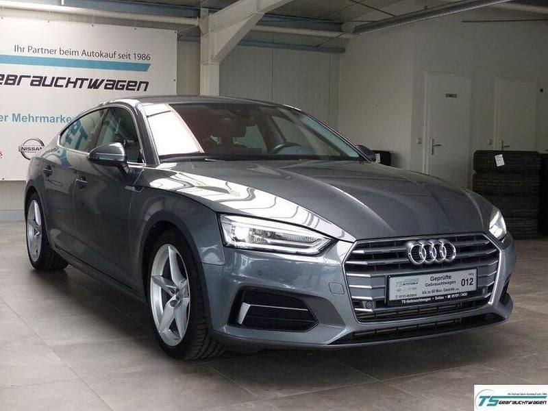 Grau Gebraucht 2018 Audi A5 Sport Coupé | 21.790 € (Fairer Preis) - Bild 1/4