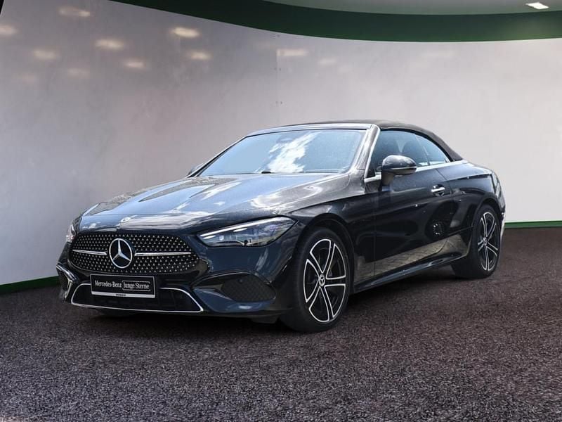 Schwarz / obsidianschwarz Gebraucht 2024 Mercedes CLE200 Advanced Plus Cabrio | 53.570 € (Fairer Preis) - Bild 1/4