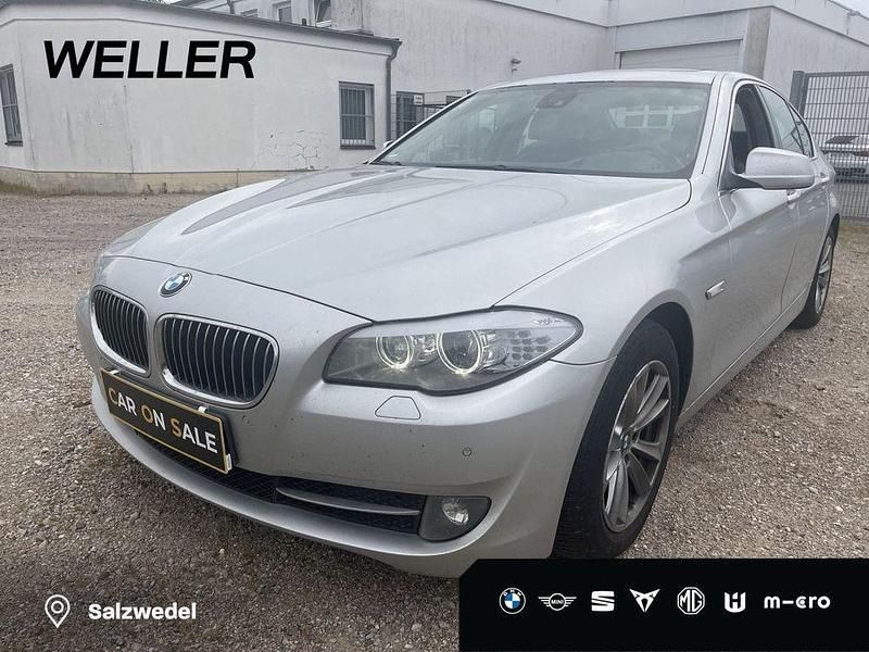 Silber Gebraucht 2010 BMW 530 Limousine | 9.990 € (Superpreis) - Bild 1/4