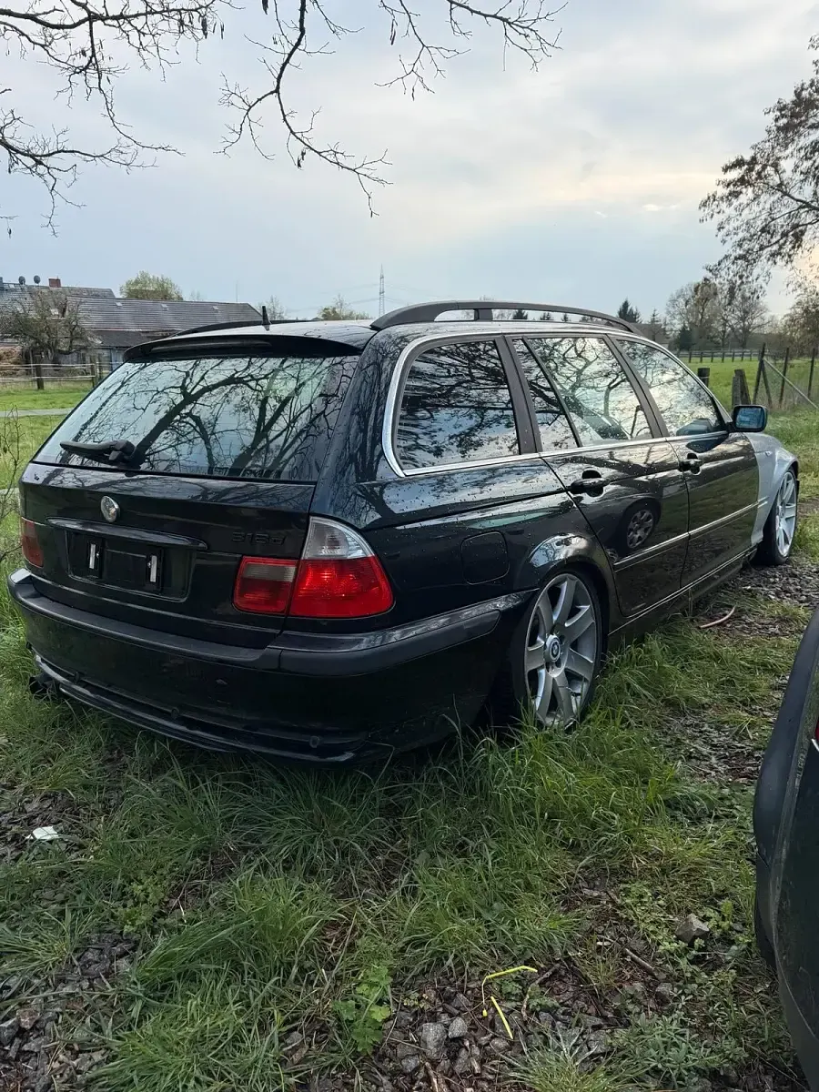 Gebraucht BMW 330 M Sport 184 PS (135 kW) 2001 Schwarz Kombi