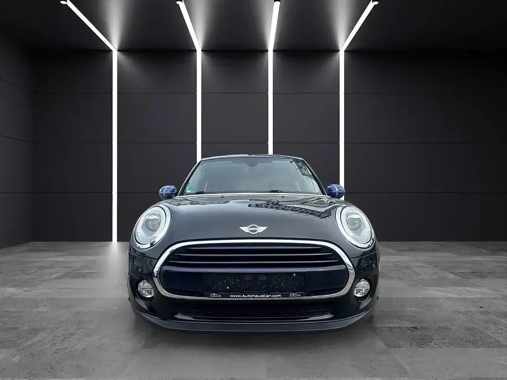 Używany Mini Cooper 136 KM (100 kW) 2016 Czarny Hatchback