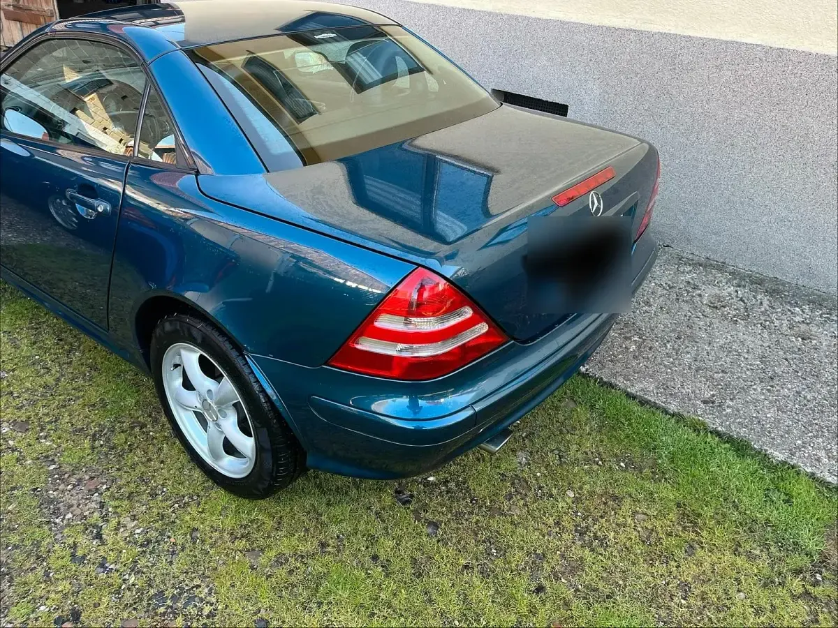 Gebraucht Mercedes SLK230 197 PS (144 kW) 2000 Andere farben Cabrio