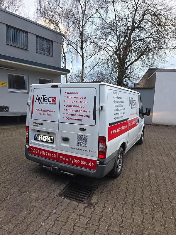 Second-hand Ford Transit 86 CP (63 kW) 2010 Van