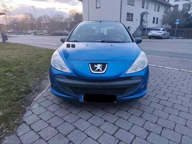 Gebraucht Peugeot 206+ 75 PS (55 kW) 2009 Blau Kleinwagen