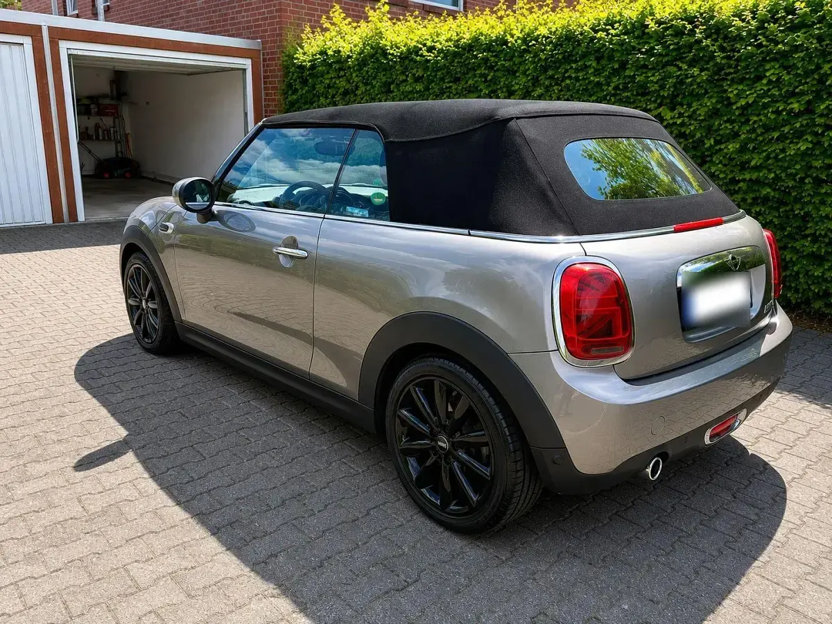 Gebraucht Mini Cooper 136 PS (100 kW) 2020 Silber Kleinwagen