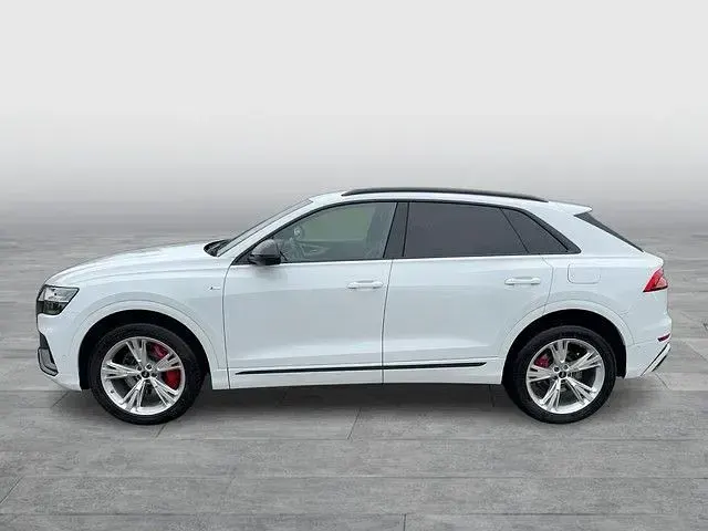 Gebraucht Audi Q8 S-Line 462 PS (339 kW) 2023 Weiß SUV