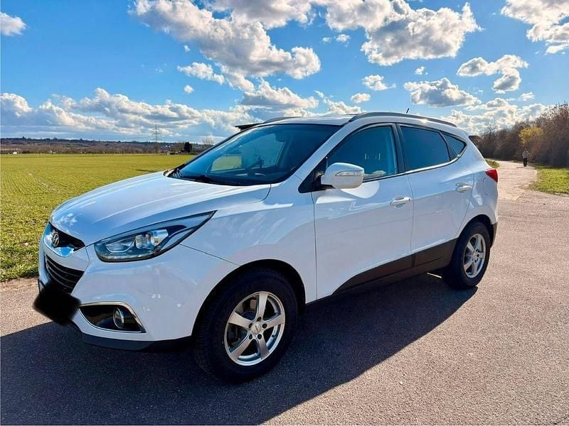 Gebraucht Hyundai ix35 Trend 166 PS (122 kW) 2014 Weiß SUV
