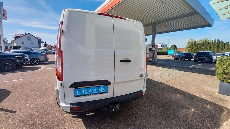 Gebraucht Ford Transit Custom Trend 170 PS (125 kW) 2019 Weiß Van / Kleinbus