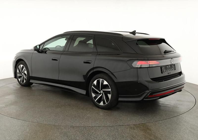 Neu VW ID.7 Pro 210 kW (286 PS) 2025 Grenadill schwarz metallic Kombi