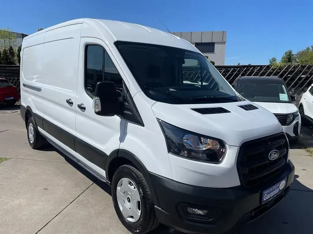 Usata Ford Transit 131 CV (96 kW) 2025 Bianco Monovolume