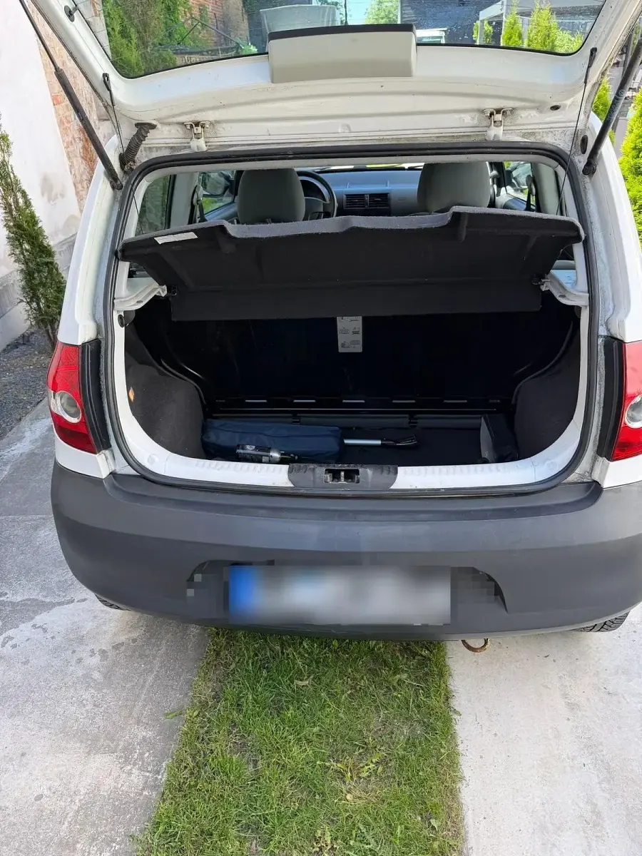Gebraucht VW Fox 60 PS (44 kW) 2010 Weiß Kleinwagen