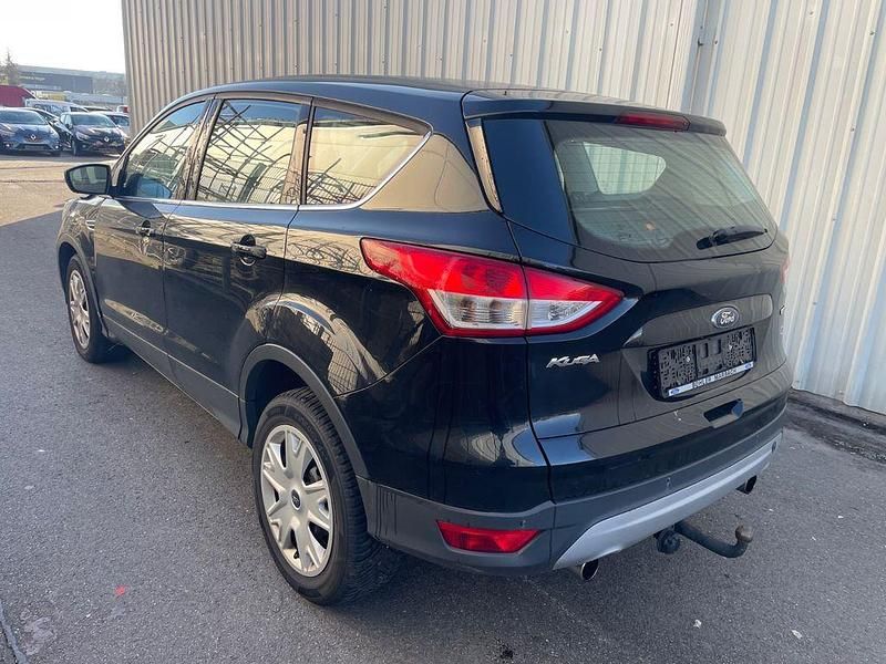 Gebraucht Ford Kuga Trend 150 PS (110 kW) 2013 Schwarz SUV