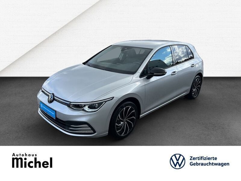 Grau Gebraucht 2024 VW Golf VIII Move Limousine | 23.930 € (Fairer Preis) - Bild 1/2