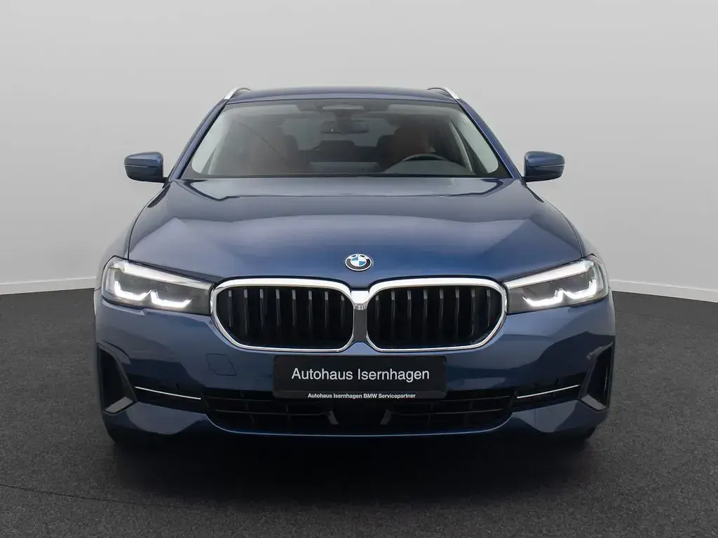 Gebraucht BMW 530 Sport Line 286 PS (210 kW) 2022 Phytonicblauc1mbraun Limousine
