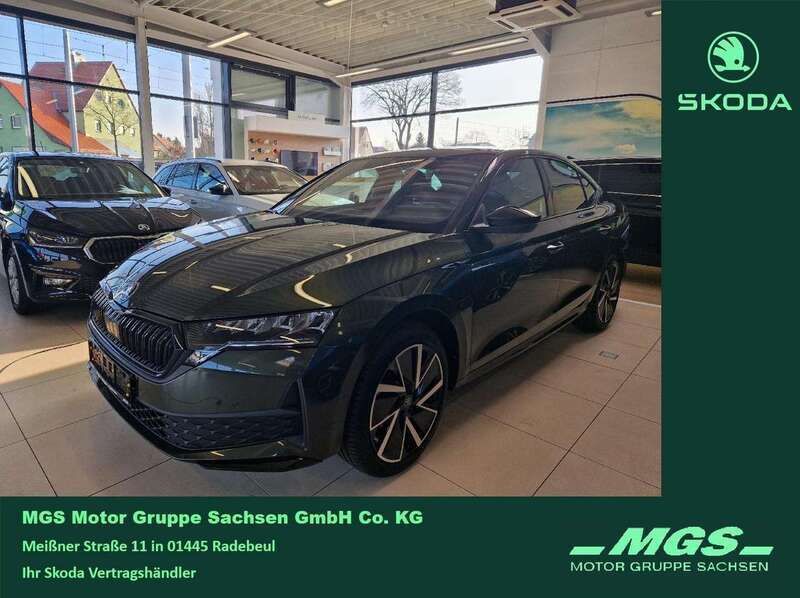 Khakigrün metallic Gebraucht 2025 Skoda Octavia SportLine Limousine | 34.890 € (Etwas zu teuer) - Bild 1/4
