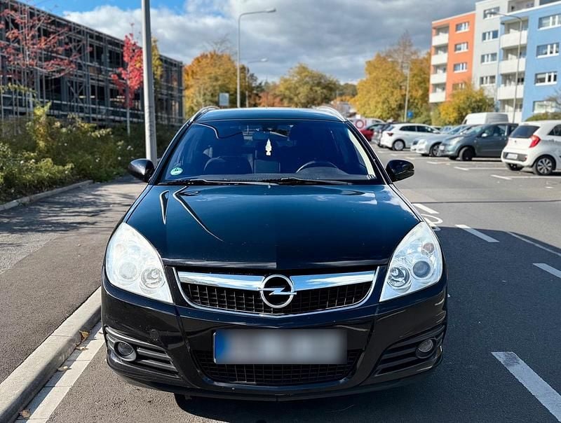 Gebraucht Opel Vectra 140 PS (102 kW) 2007 Schwarz Kombi