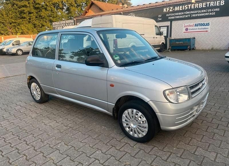 Silber Gebraucht 1999 Daihatsu Cuore Kleinwagen | 1.650 € (Etwas zu teuer) - Bild 1/4