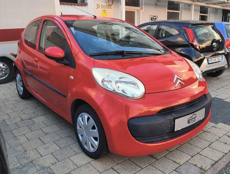 Rot Gebraucht 2007 Citroën C1 Style Kleinwagen | 1.999 € (Etwas zu teuer) - Bild 1/4