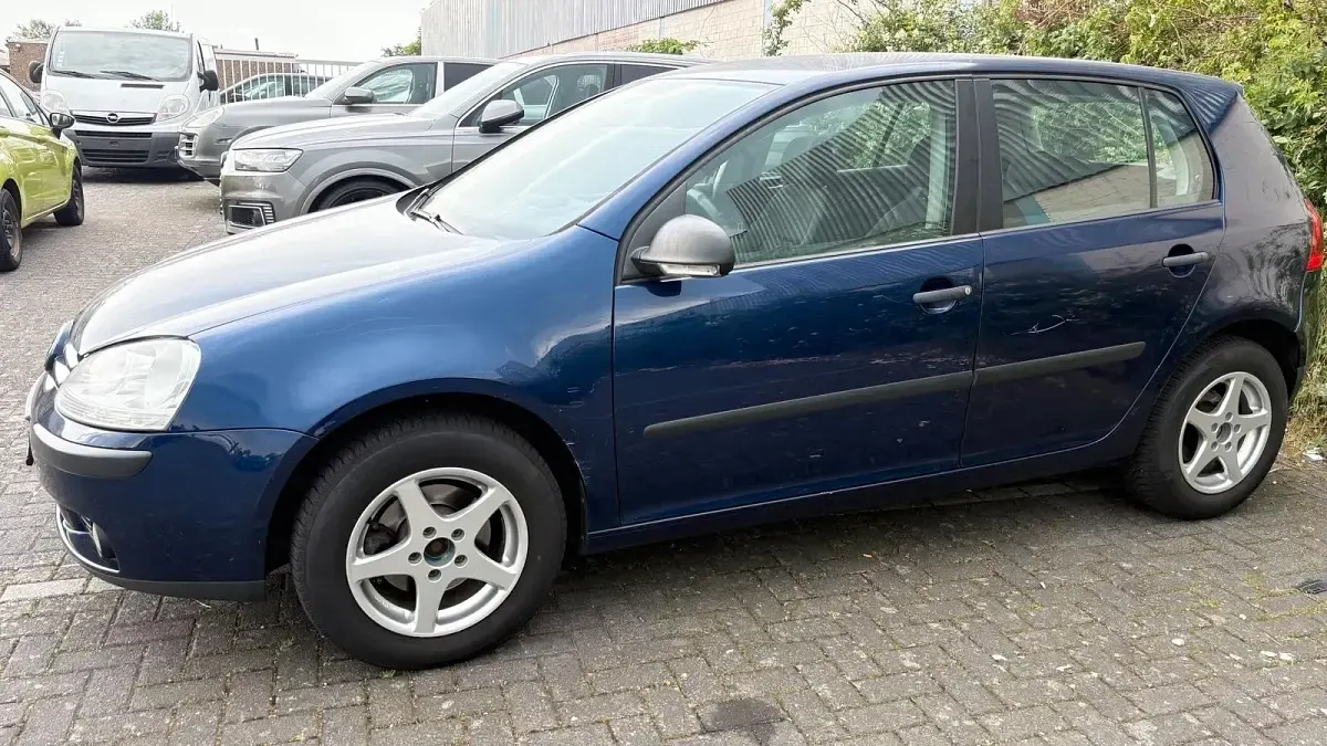 Gebraucht VW Golf IV 105 PS (77 kW) 2006 Blau Limousine