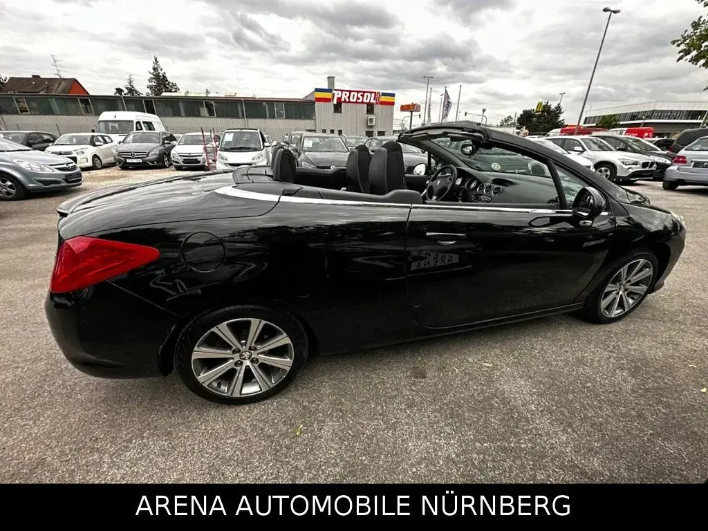 Gebraucht Peugeot 308 CC Premium 140 PS (102 kW) 2009 Schwarz Cabrio