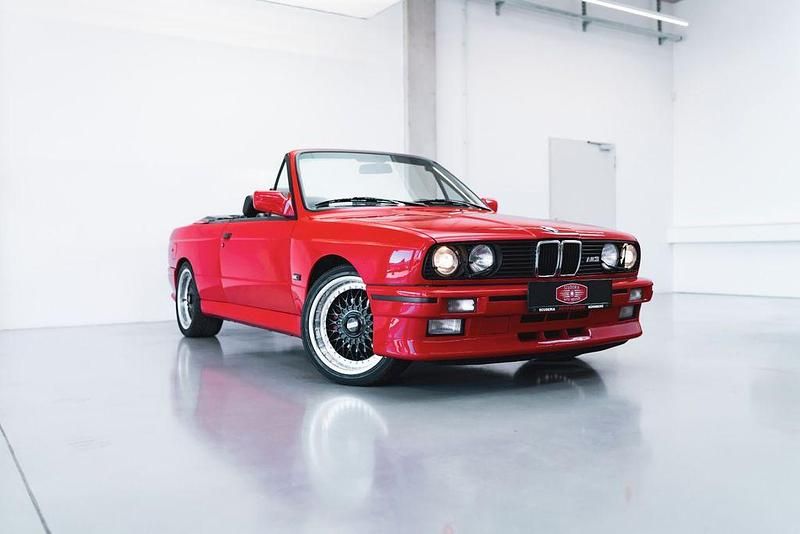 Rot Gebraucht 1991 BMW M3 Cabriolet Performance Cabrio | 95.500 € - Bild 1/4