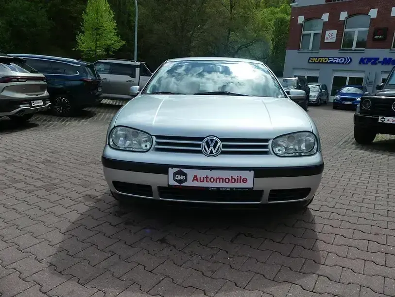 Gebraucht VW Golf IV Edition 75 PS (55 kW) 2001 Silber Limousine