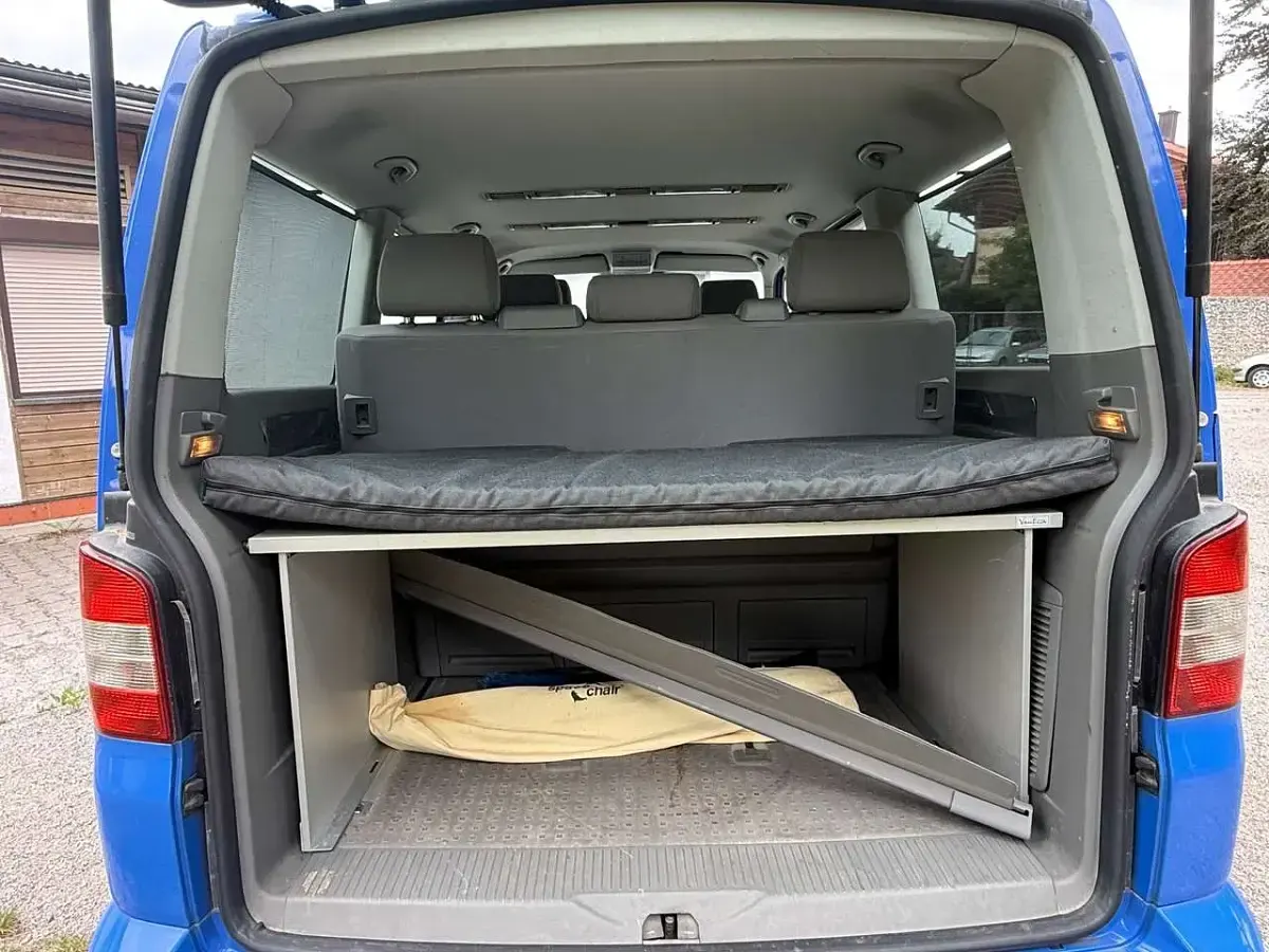Gebraucht VW Multivan 131 PS (96 kW) 2005 Summerblue Van / Kleinbus