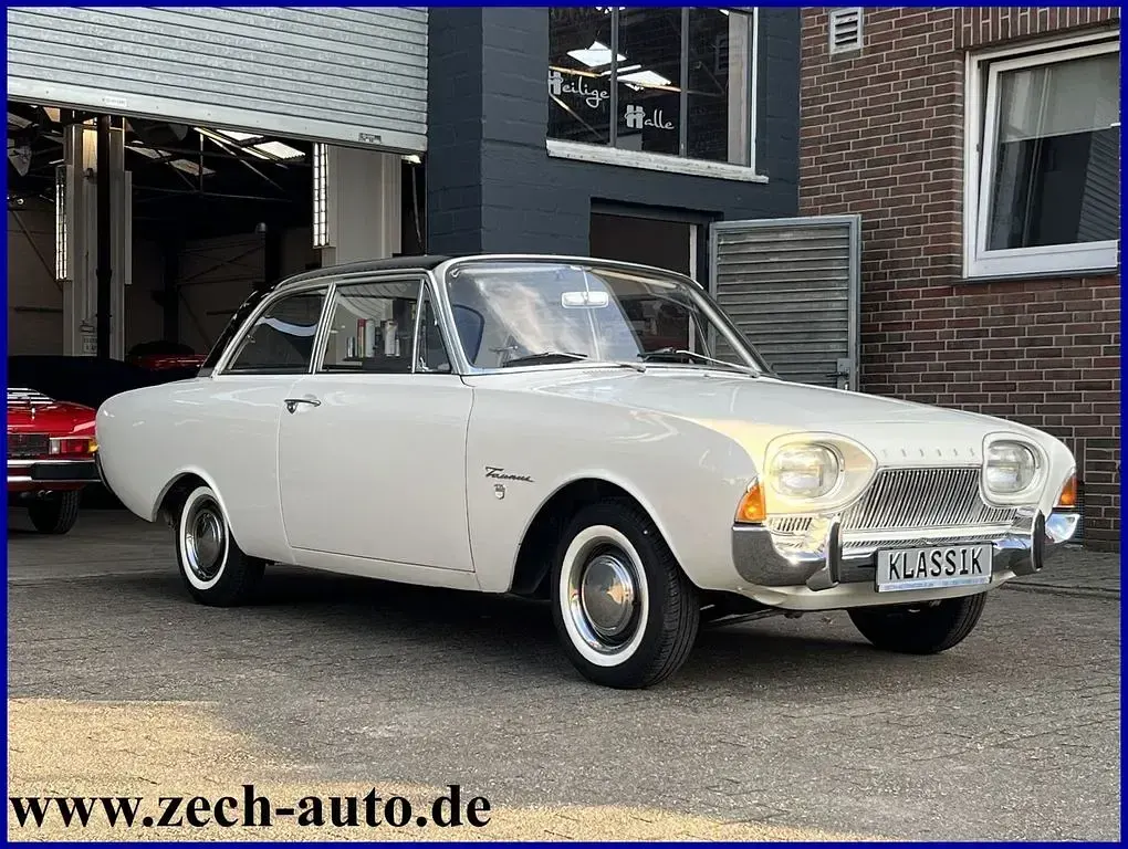Gebraucht Ford 17M 54 PS (39 kW) 1962 Weiß Limousine