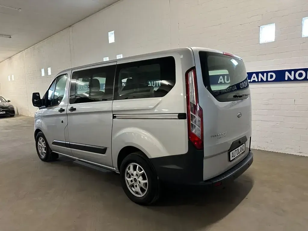 Occasion Ford Tourneo 131 ch (96 kW) 2017 Argent Break