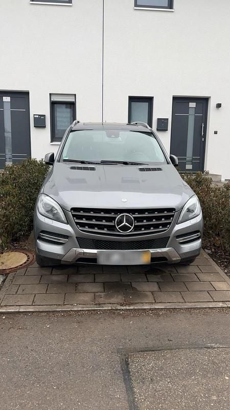 Gebraucht Mercedes ML350 258 PS (189 kW) 2014 Silber SUV