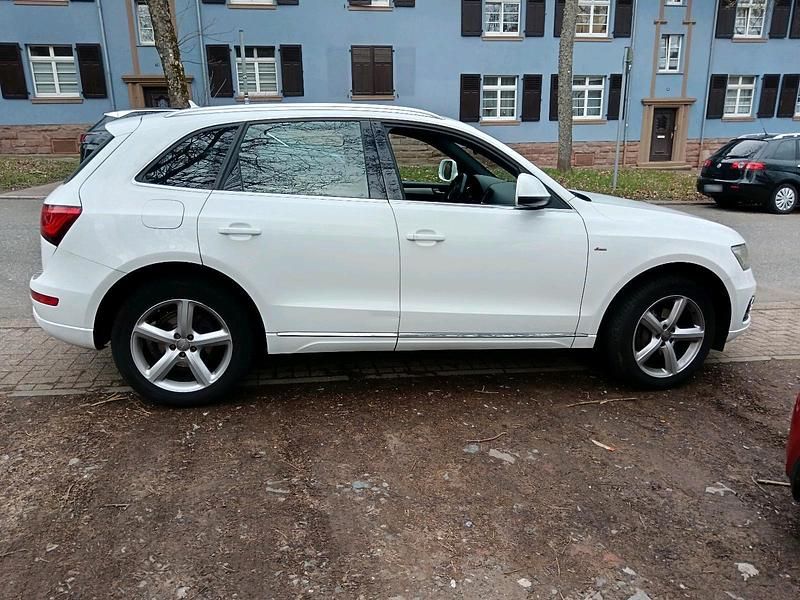 Second-hand Audi Q5 170 CP (125 kW) 2013 Alb SUV