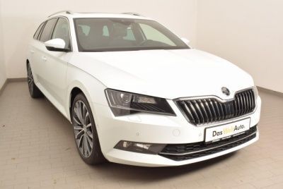 Gebraucht Skoda Superb 280 PS (205 kW) 2017 Weiß Kombi