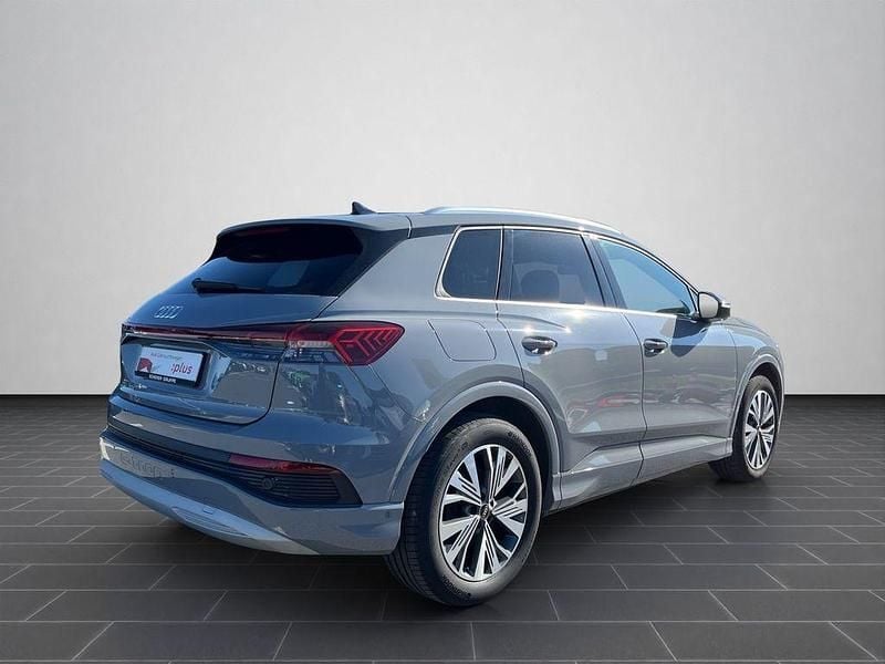 Gebraucht Audi Q4 e-tron Advanced Plus 150 kW (204 PS) 2022 Kieselgrau SUV