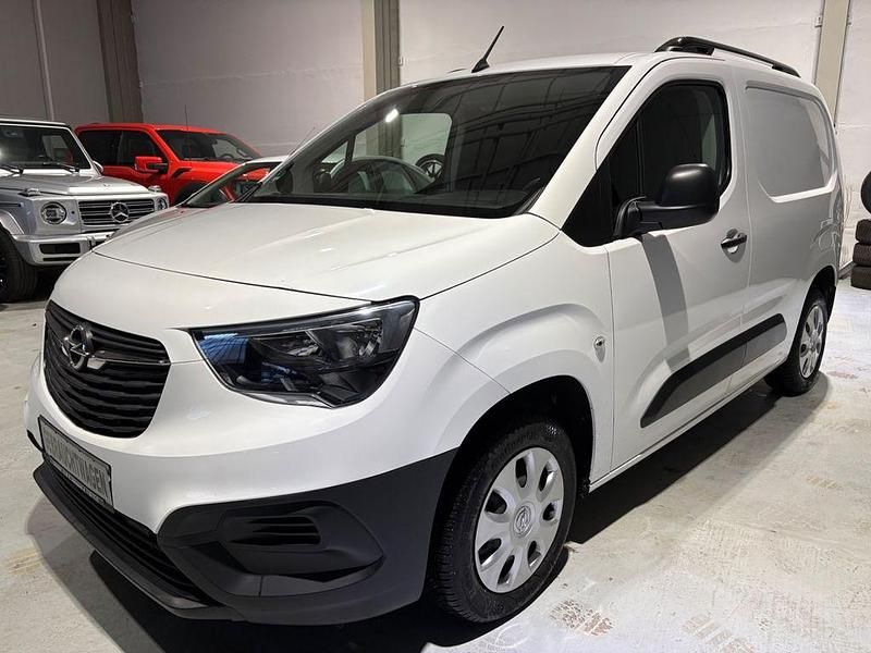Gebraucht Opel Combo Selection 76 PS (55 kW) 2019 Weiß SUV