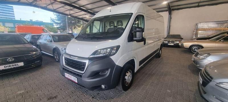 Gebraucht Peugeot Boxer 163 PS (119 kW) 2017 Weiß Van
