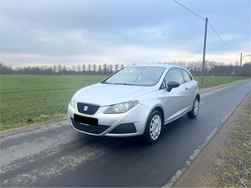 Gebraucht Seat Ibiza 80 PS (58 kW) 2010 Silber Kleinwagen