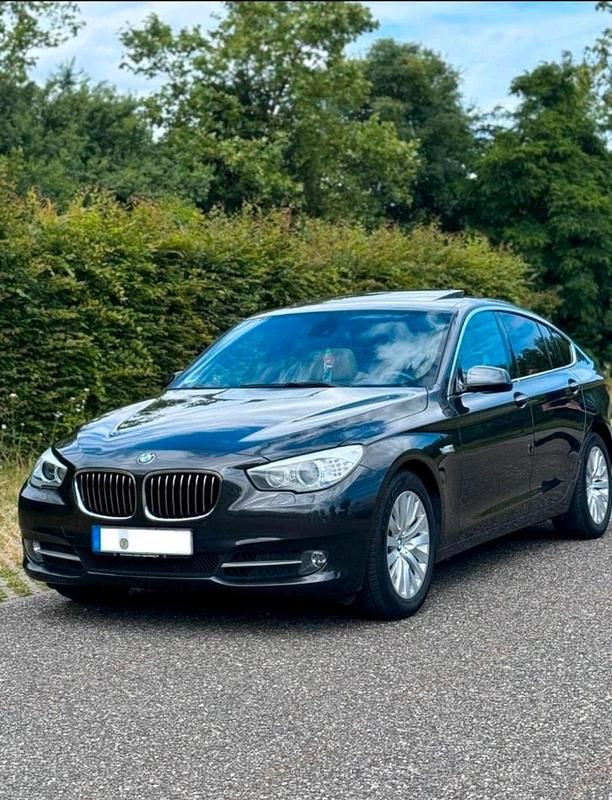 Schwarz Gebraucht 2010 BMW 530 Gran Turismo Limousine | 9.800 € (Fairer Preis) - Bild 1/4