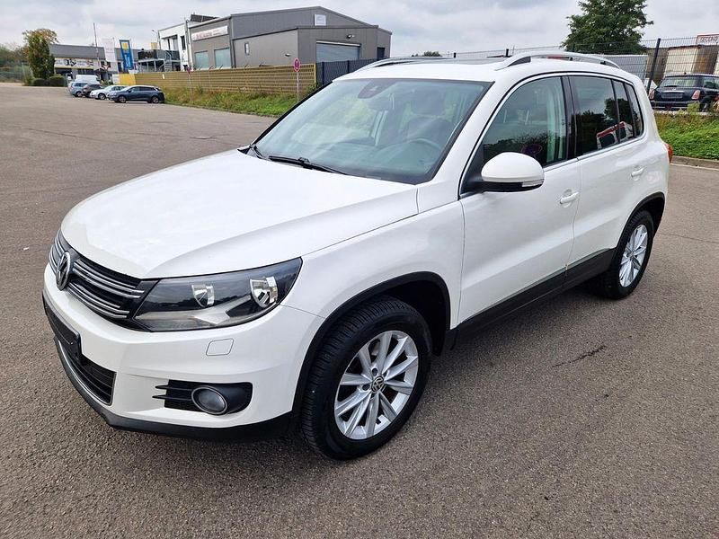 Weiß Gebraucht 2012 VW Tiguan Sportline SUV | 8.300 € (Superpreis) - Bild 1/4