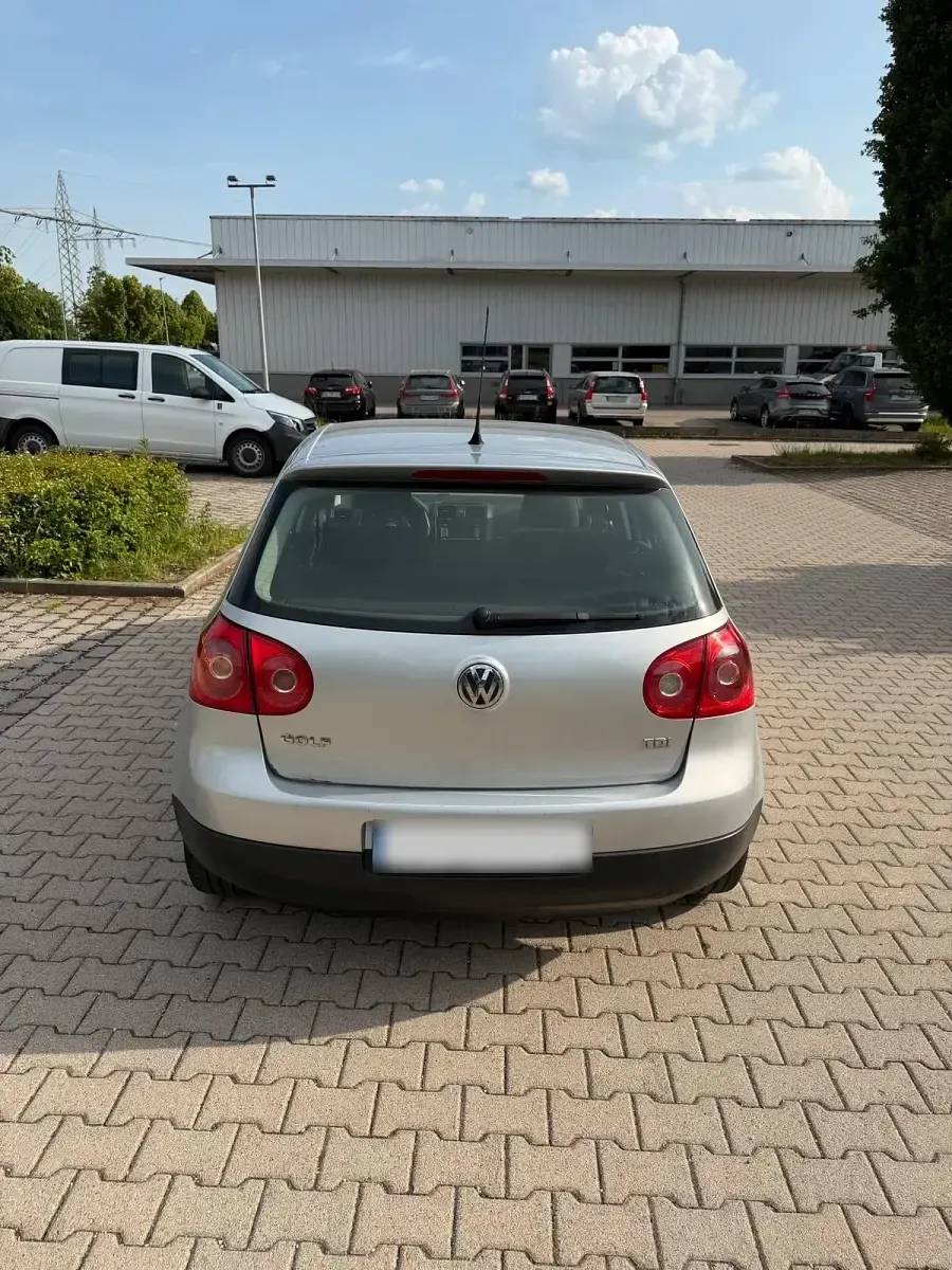 Gebraucht VW Golf V 90 PS (66 kW) 2007 Silber Kleinwagen