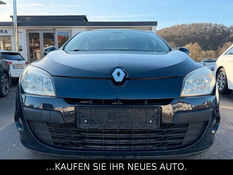 Gebraucht Renault Mégane Dynamique 110 PS (80 kW) 2010 Blau Limousine