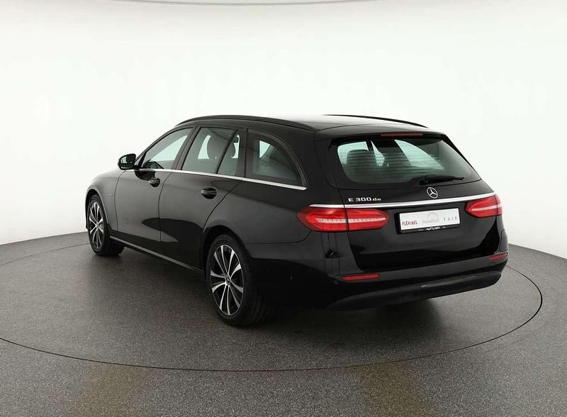 Gebraucht Mercedes E300 306 PS (225 kW) 2019 Schwarz Kombi