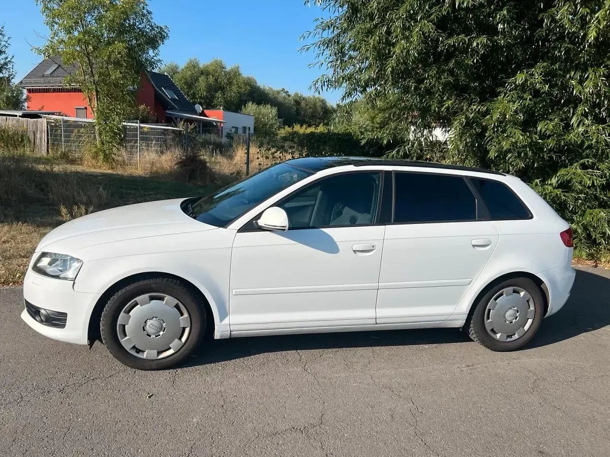 Gebraucht Audi A3 Basis 160 PS (117 kW) 2008 Weiß Kleinwagen