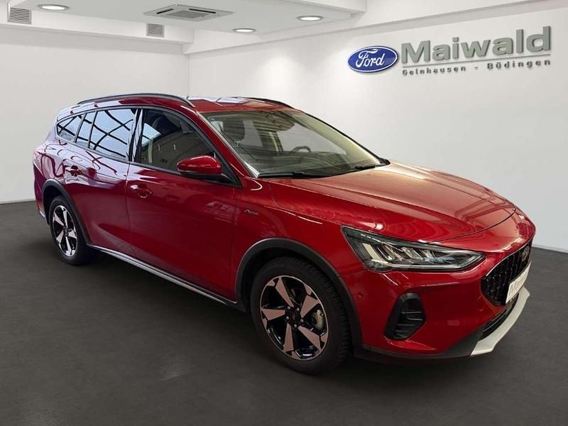 Gebraucht Ford Focus Active 125 PS (91 kW) 2023 Fantastic red tc Kombi
