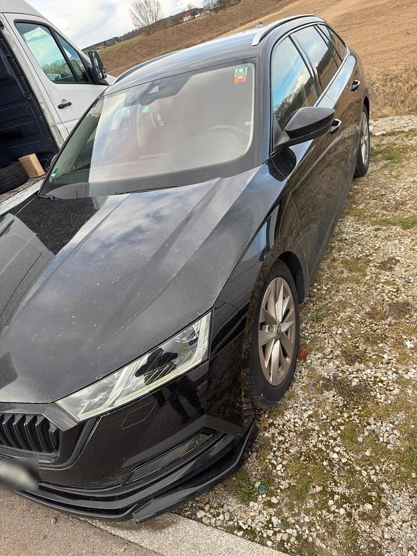Gebraucht Skoda Octavia 150 PS (110 kW) 2020 Schwarz Kombi