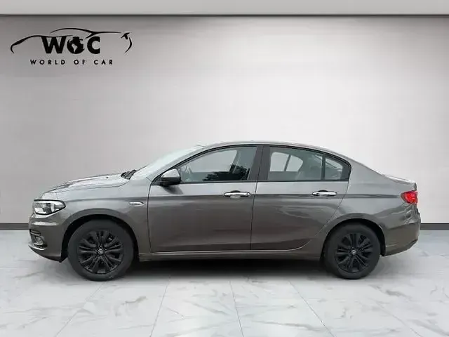 Gebraucht Fiat Tipo Pop 177 PS (130 kW) 2017 Grau Limousine