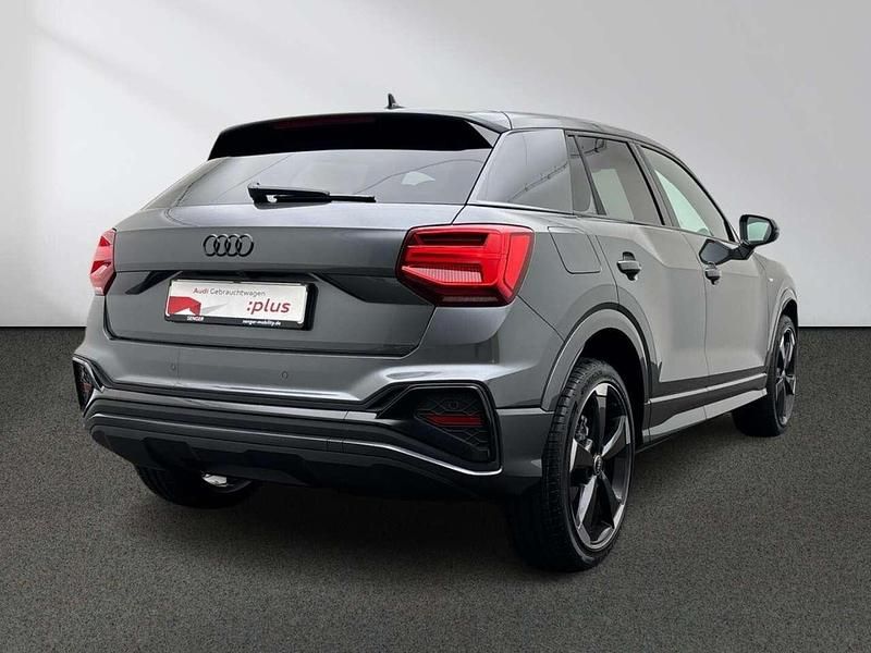 Gebraucht Audi Q2 S-Line 150 PS (110 kW) 2025 Daytonagrau perleffekt SUV